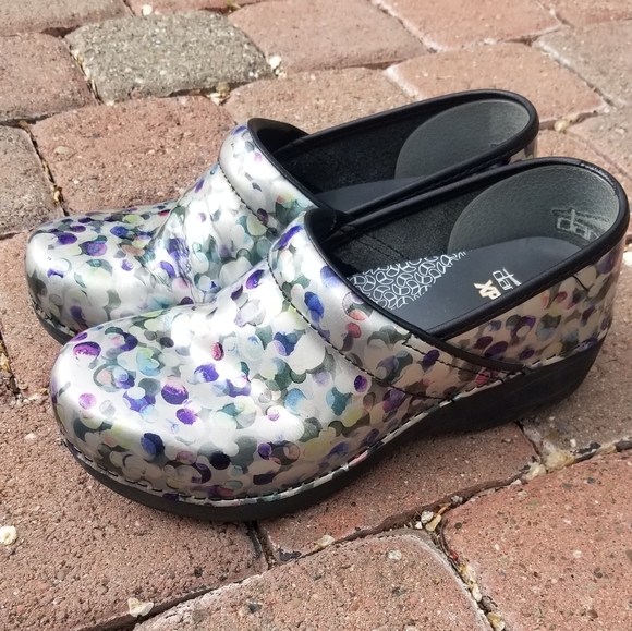 Dansko XP 2.0 (has a squishy insole!) size 38/39 - Picture 1 of 3